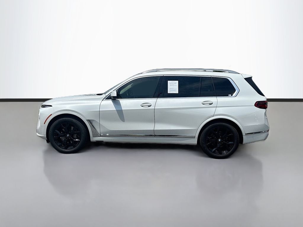 Used 2023 White BMW xDrive40i image 6