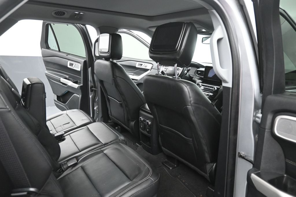 Used 2021 Silver Ford Limited image 12