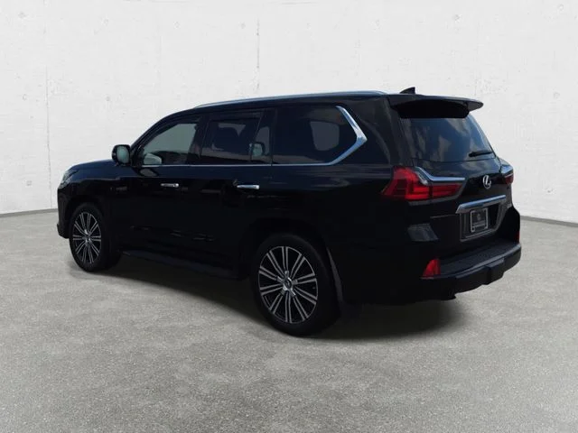 Used 2018 Onyx Black Lexus 570 image 7