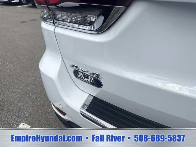 Used 2022 White Jeep Limited image 8