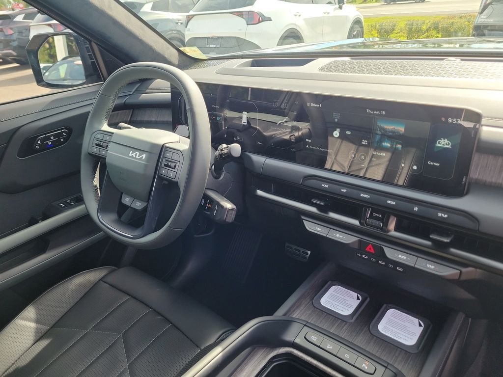 New 2027 Black Kia X-Line SX Prestige image 8