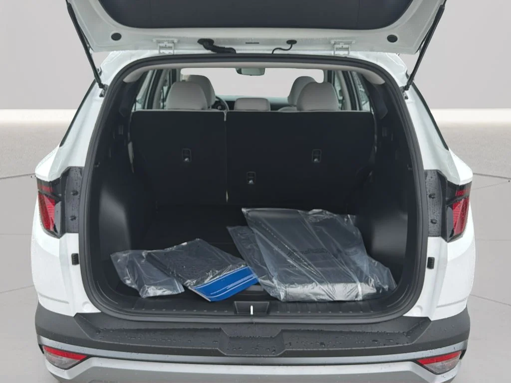 New 2026 Serenity White Pearl Hyundai SE image 22