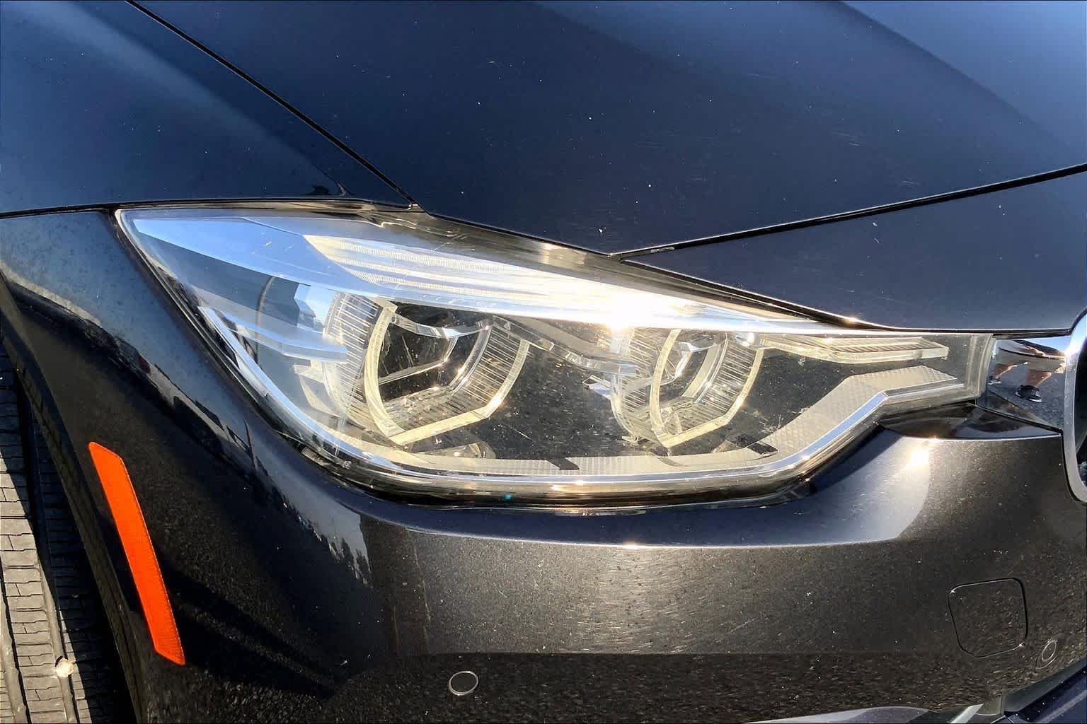 Used 2018 BLACK BMW 330i image 24