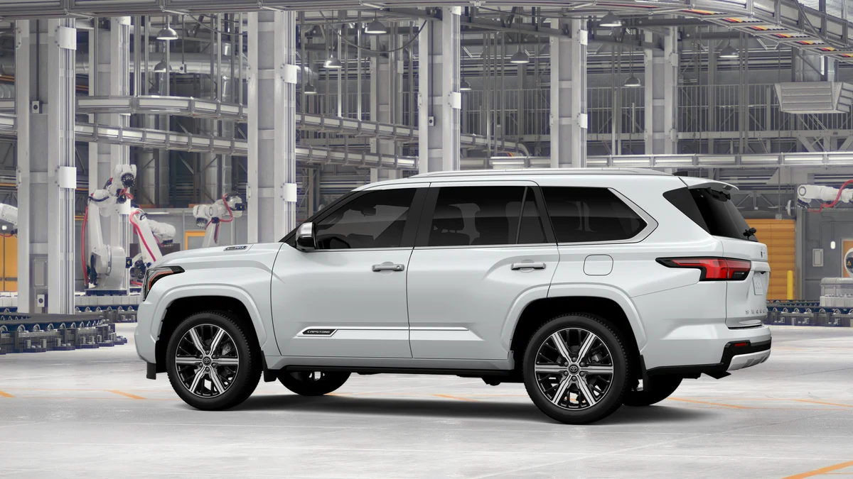 New 2026 Wind Chill Pearl Toyota Capstone image 5