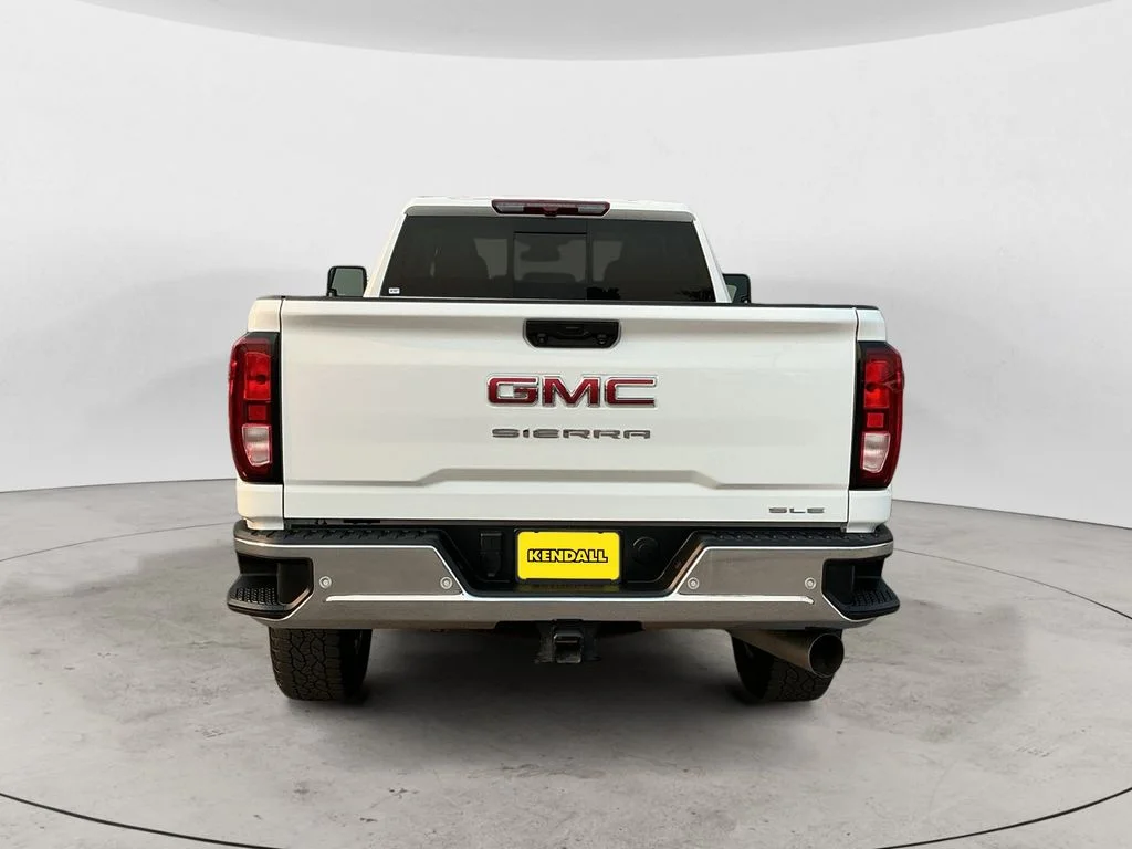 Used 2025 White GMC SLE image 6