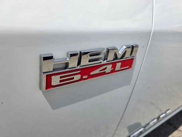 Used 2022 White Ram Laramie image 19