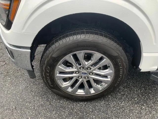 Certified Used 2024 Oxford White Ford XLT image 41