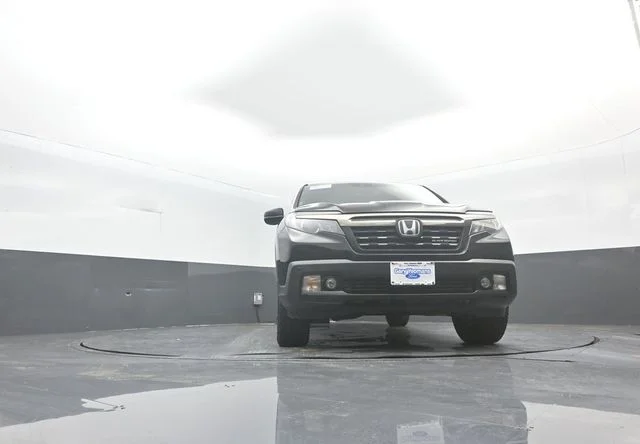 Certified Used 2018 Crystal Black Honda Black Edition image 35
