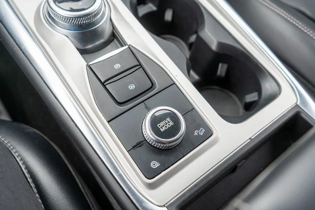 Used 2023 Silver Ford XLT image 29