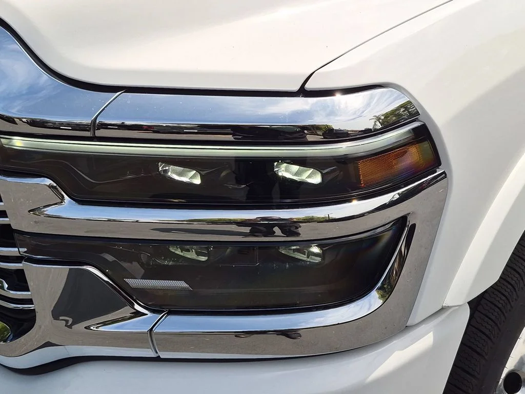 New 2026 Bright White Clear-Coat Exterior Paint RAM Limited image 9