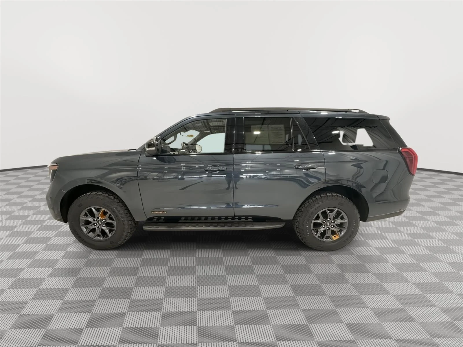 Used 2025 Ford Expedition Tremor with VIN 1FMJU1RG6SEA04649 for sale in Alexandria, Minnesota