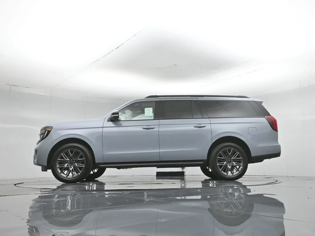 New 2026 Glacier Gray Metallic Tri-Coat Ford Platinum image 7