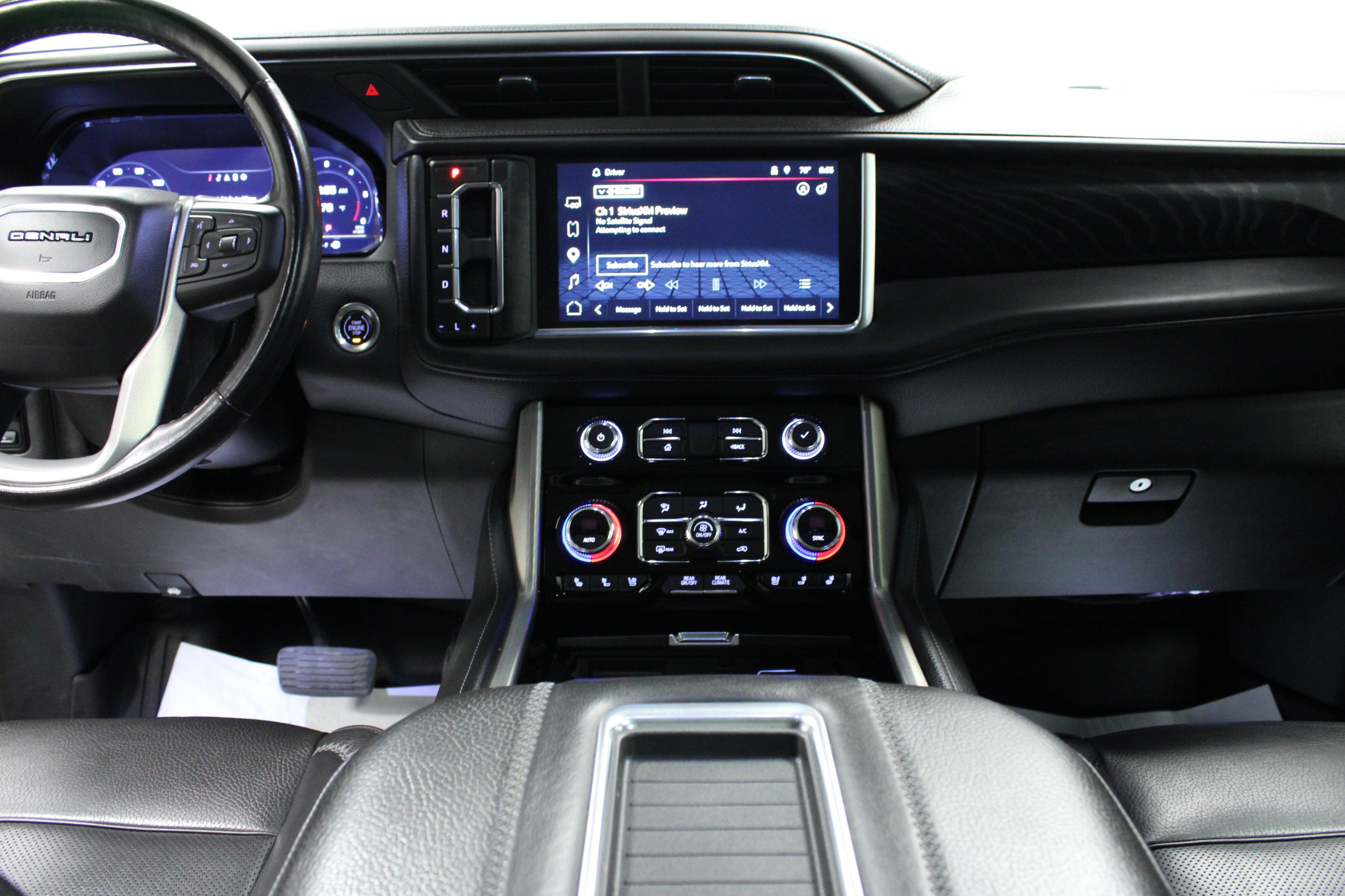 Used 2022 Onyx Black GMC Denali image 20