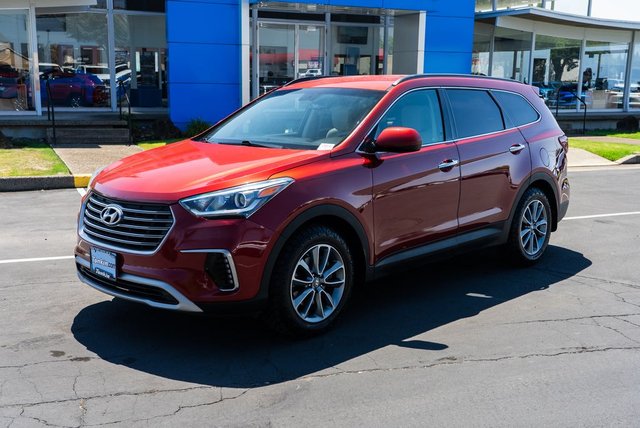 2018 Hyundai Santa Fe SE