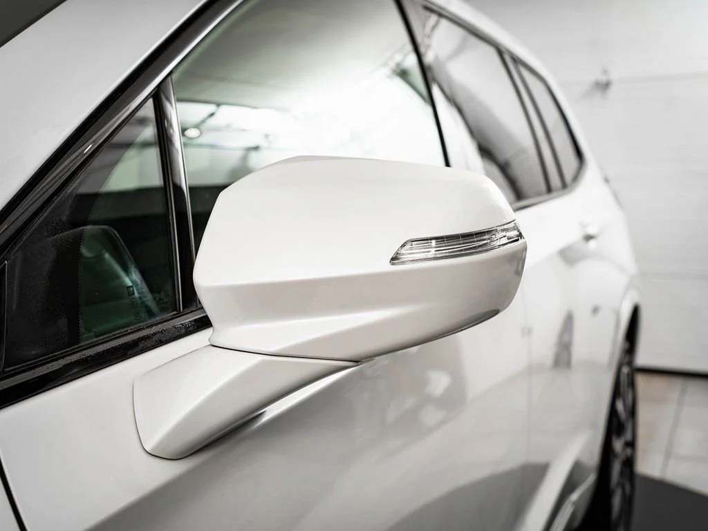 Used 2023 White Cadillac Sport image 14