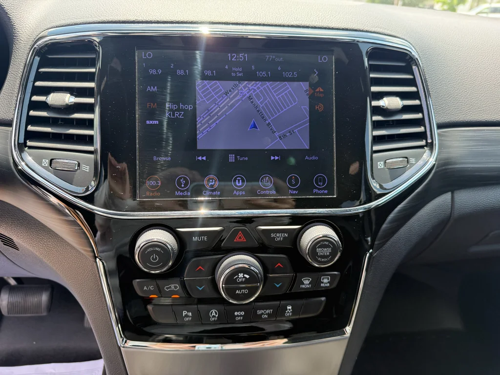2019 Jeep Grand Cherokee Altitude - Photo 14
