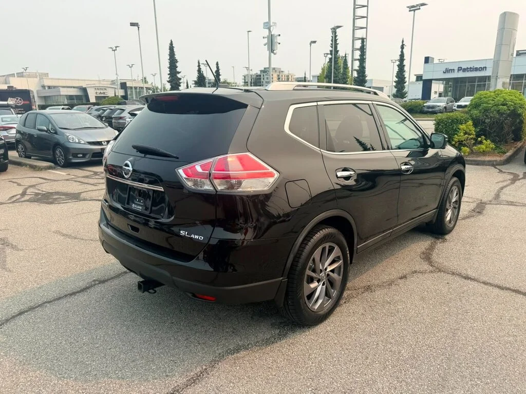 Used 2016 Magnetic Black Metallic Nissan SL AWD Premium CVT Dilawri Certified   Local BC image 5