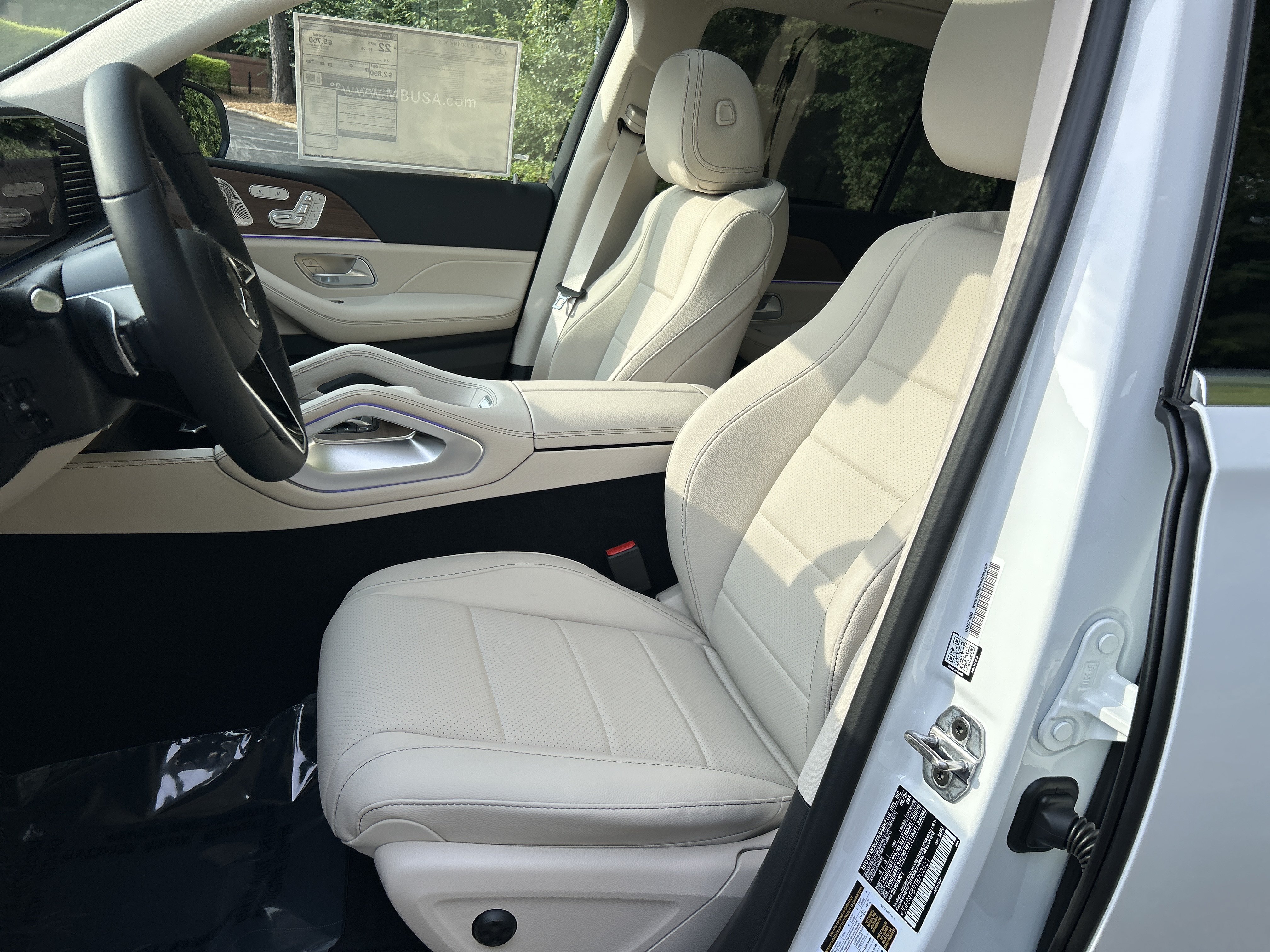 New 2026 MANUFAKTUR Moonlight White Metallic Mercedes-Benz GLE 350 4MATIC® SUV image 20