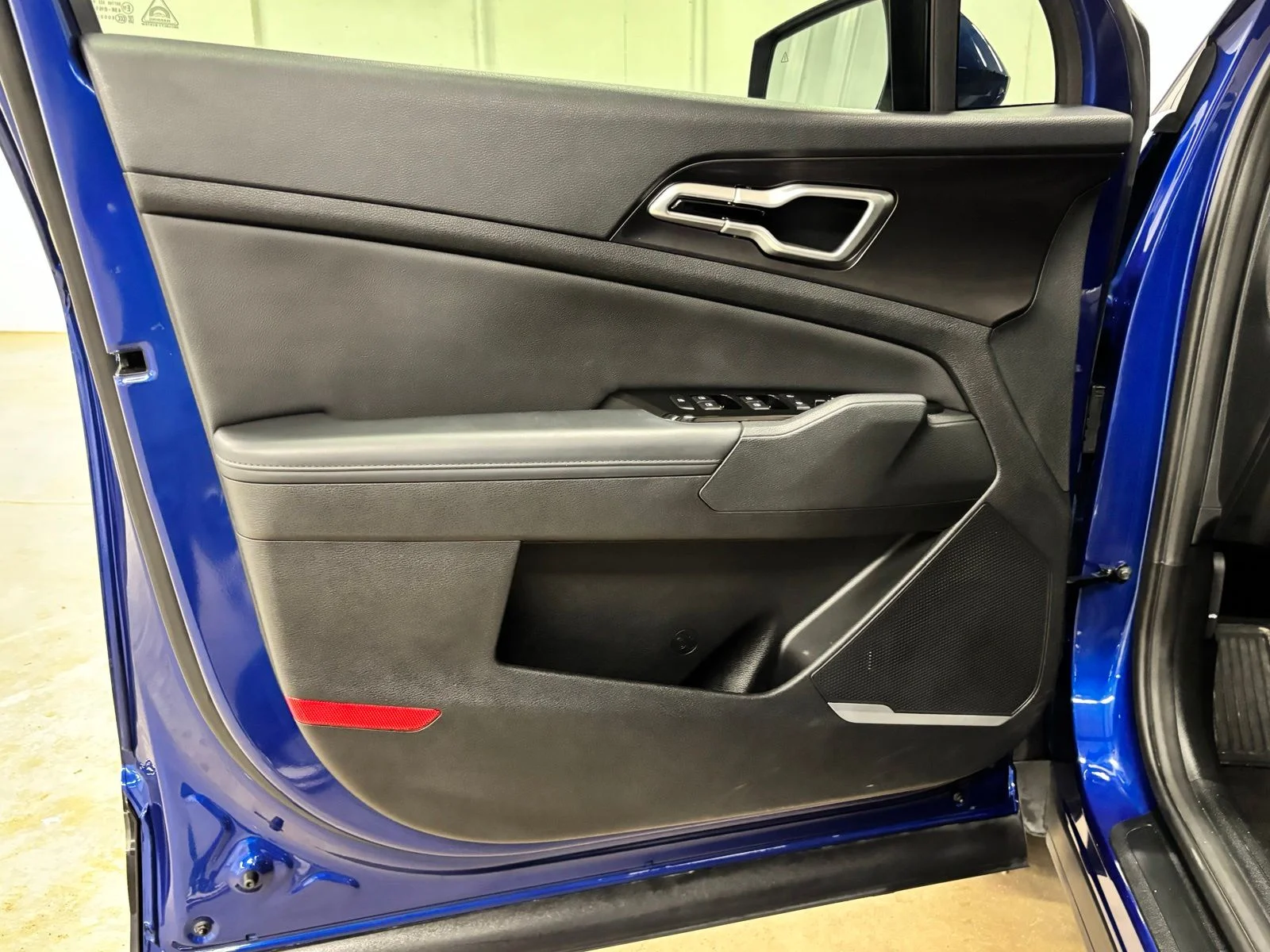 Used 2025 Blue Kia EX image 18