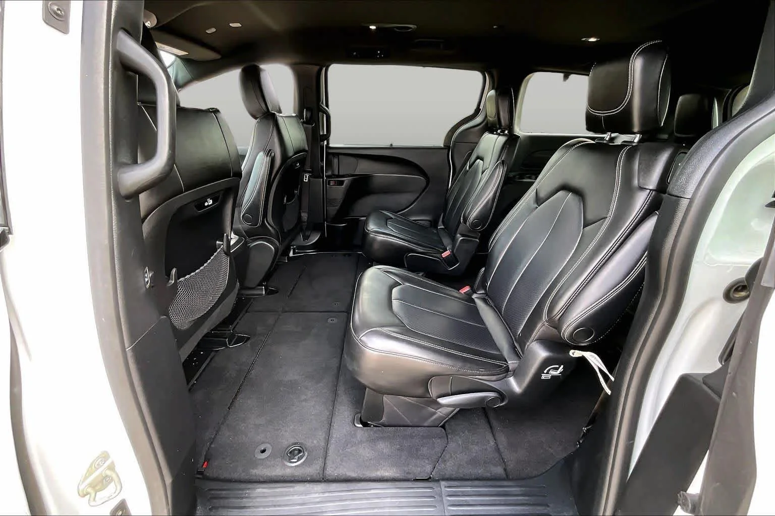2023 Chrysler Pacifica Touring L - Photo 34