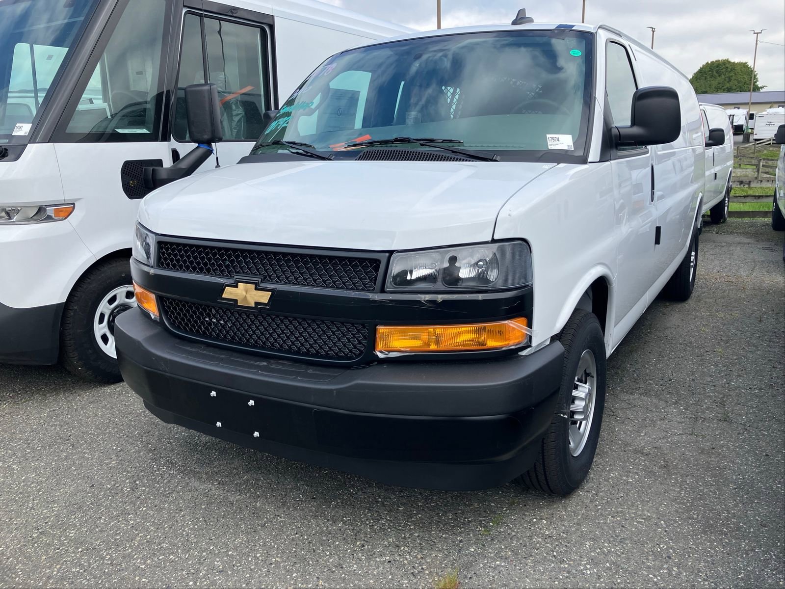 2026 Chevrolet Express 2500 Extended Work Van HD's photo