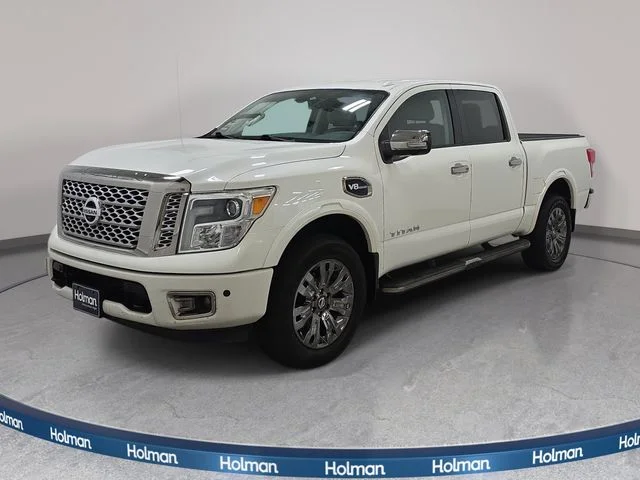 2017 Nissan Titan