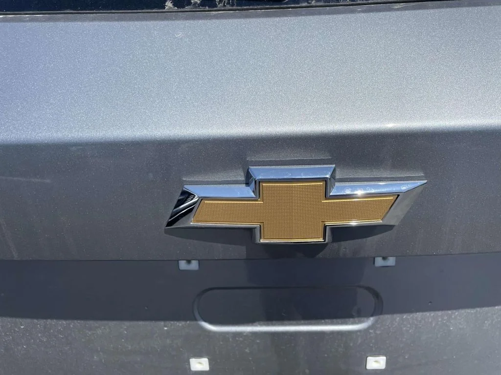 New 2026 Sterling Gray Metallic Chevrolet LT image 12