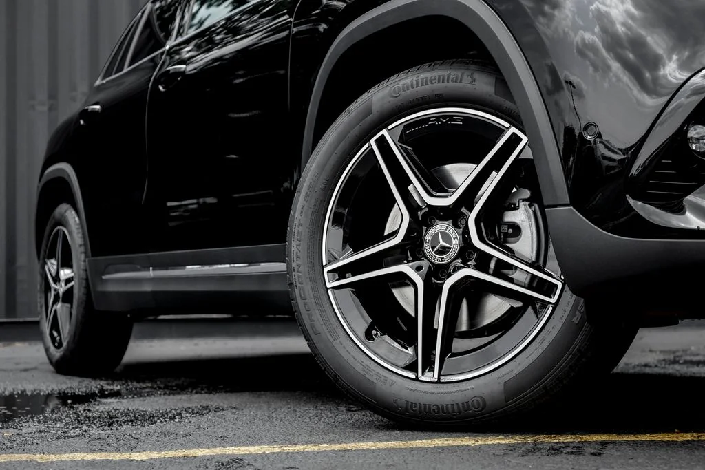 New 2026 Night Black Mercedes-Benz GLA 250 image 7