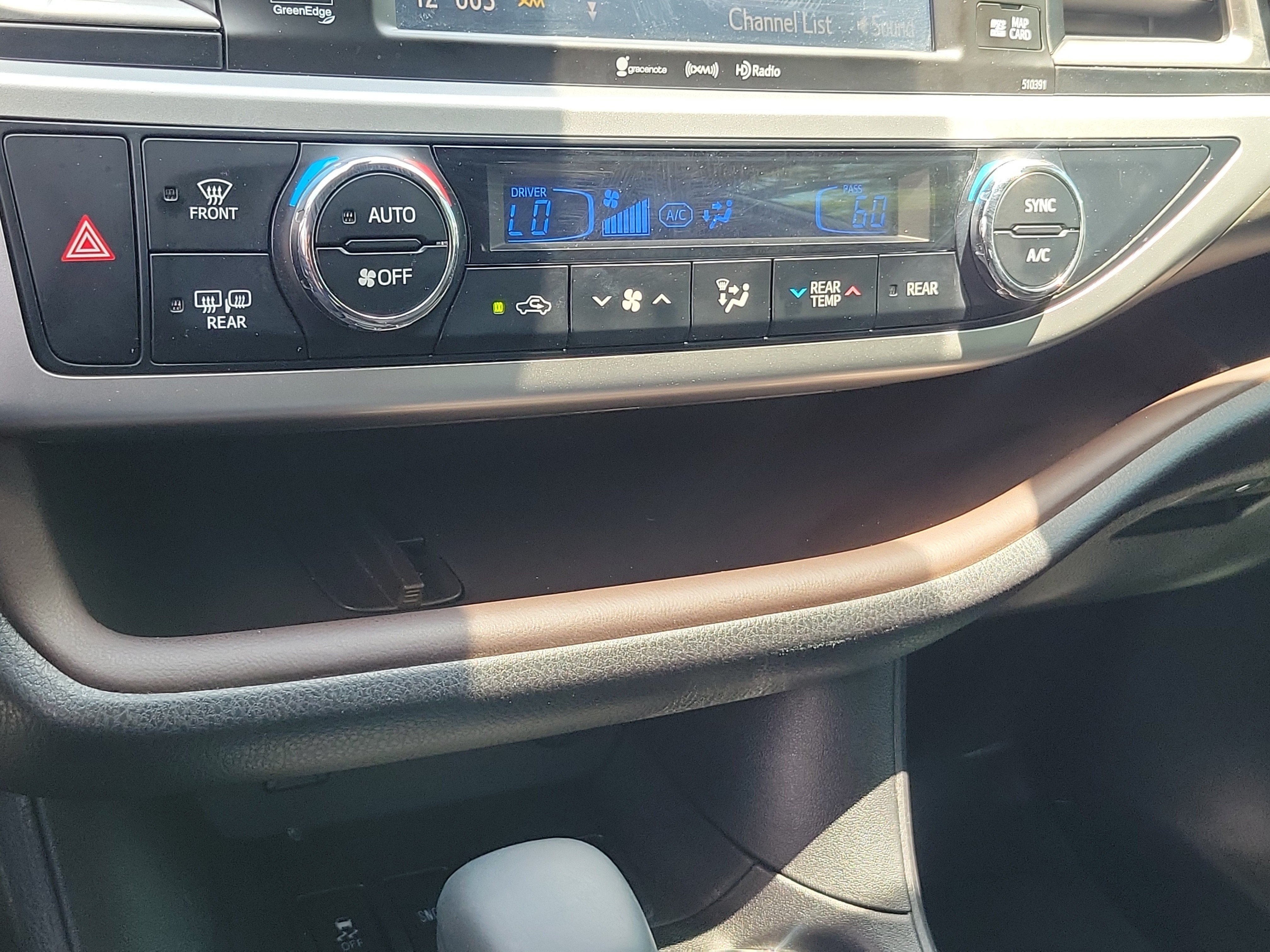 Used 2019 Predawn Gray Mica Toyota Limited image 29