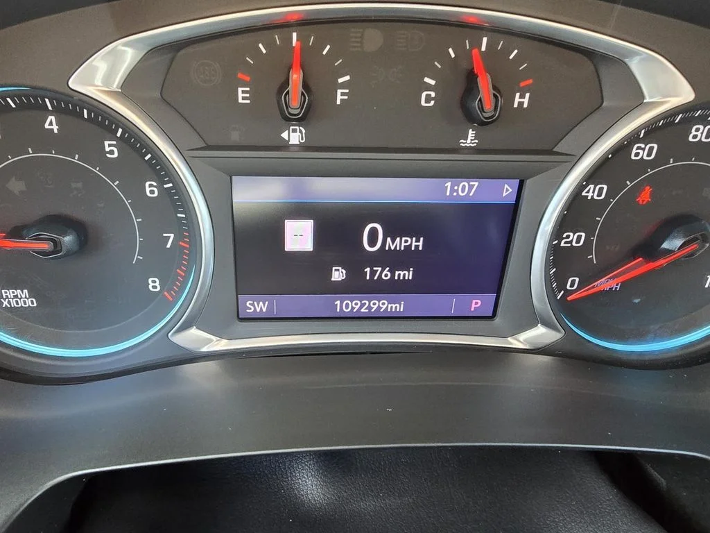 Used 2020 SUMMIT WHITE Chevrolet LT Leather image 14