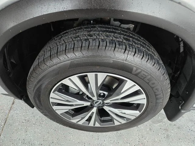 Used 2023 Silver Nissan SV image 23