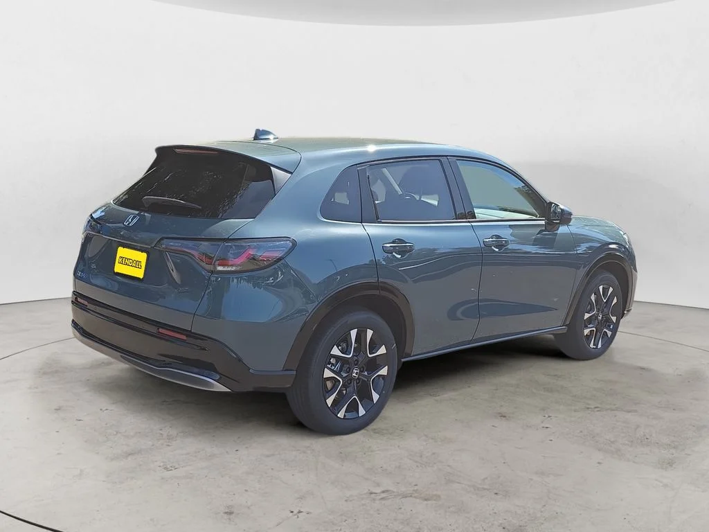 New 2027 Nordic Forest Pearl Honda EX-L image 5