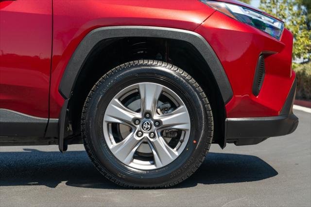 Certified Used 2023 RUBY FLARE PEARL Toyota  image 15