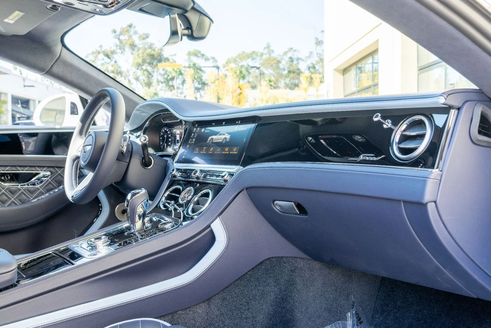 Used 2024 Arctica Bentley Speed image 4