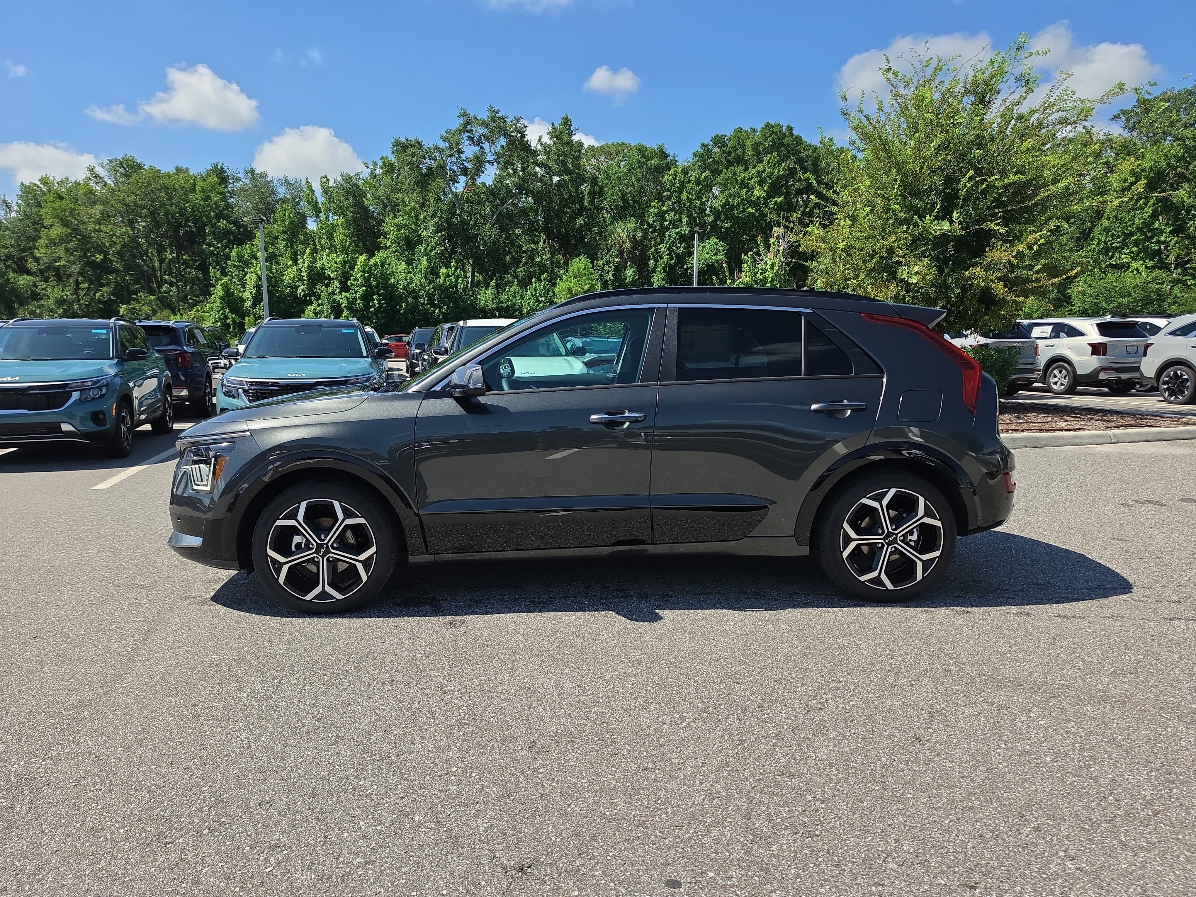 New 2026 Interstellar Gray Kia SX Touring image 5