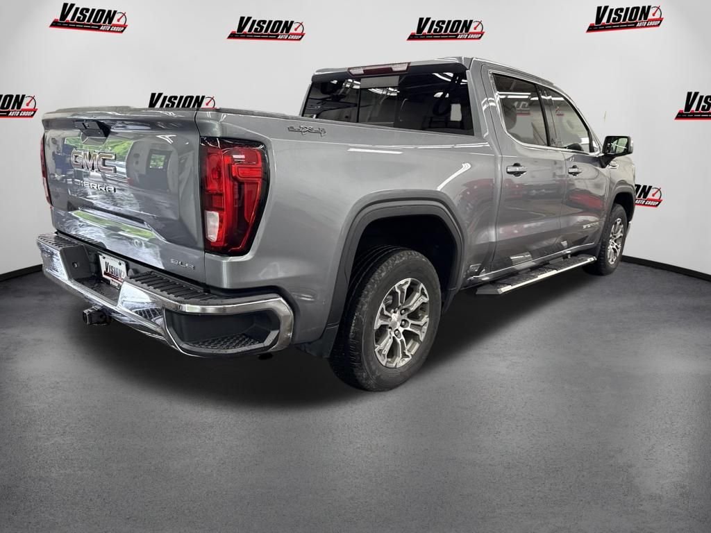 Used 2019 Gray GMC SLE image 5