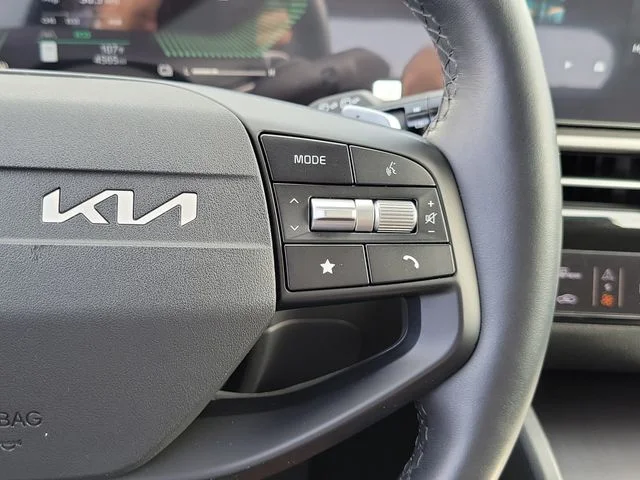Certified Used 2026 Steel Gray Kia LX image 8