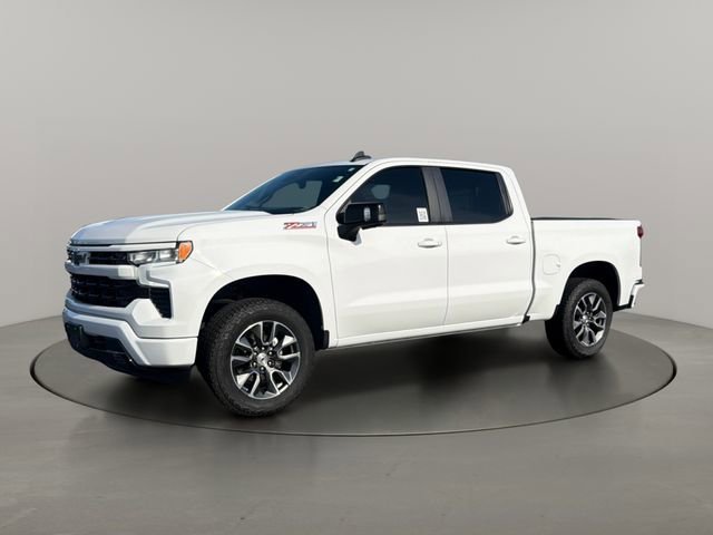 Used 2023 Summit White Chevrolet RST image 4