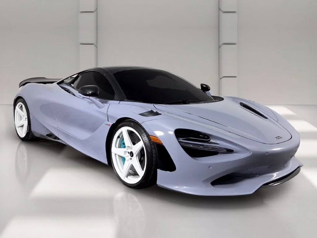 Used 2024 Ceramic Gray McLaren SPIDER image 2