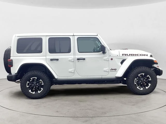 New 2027 Bright White Clearcoat Jeep Rubicon image 7