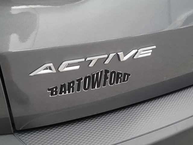 Used 2025 Gray Ford Active image 9