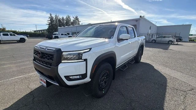 2026 Nissan Frontier PRO-4X Crew Cab 4X4's photo