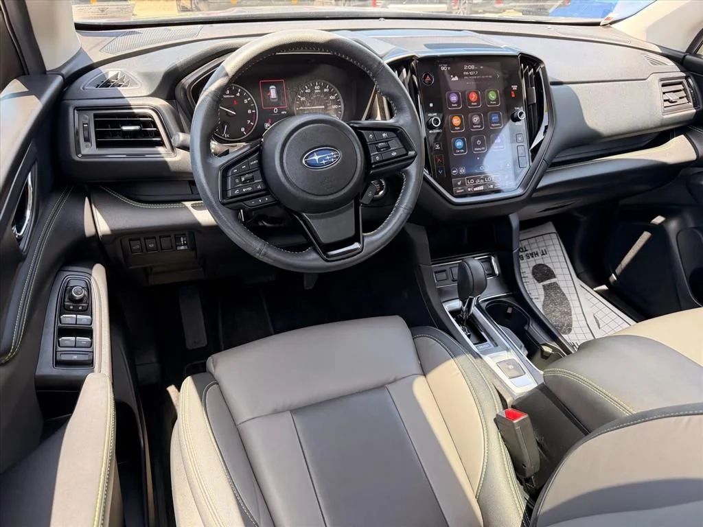 Used 2024 Blue Subaru Onyx Edition image 7