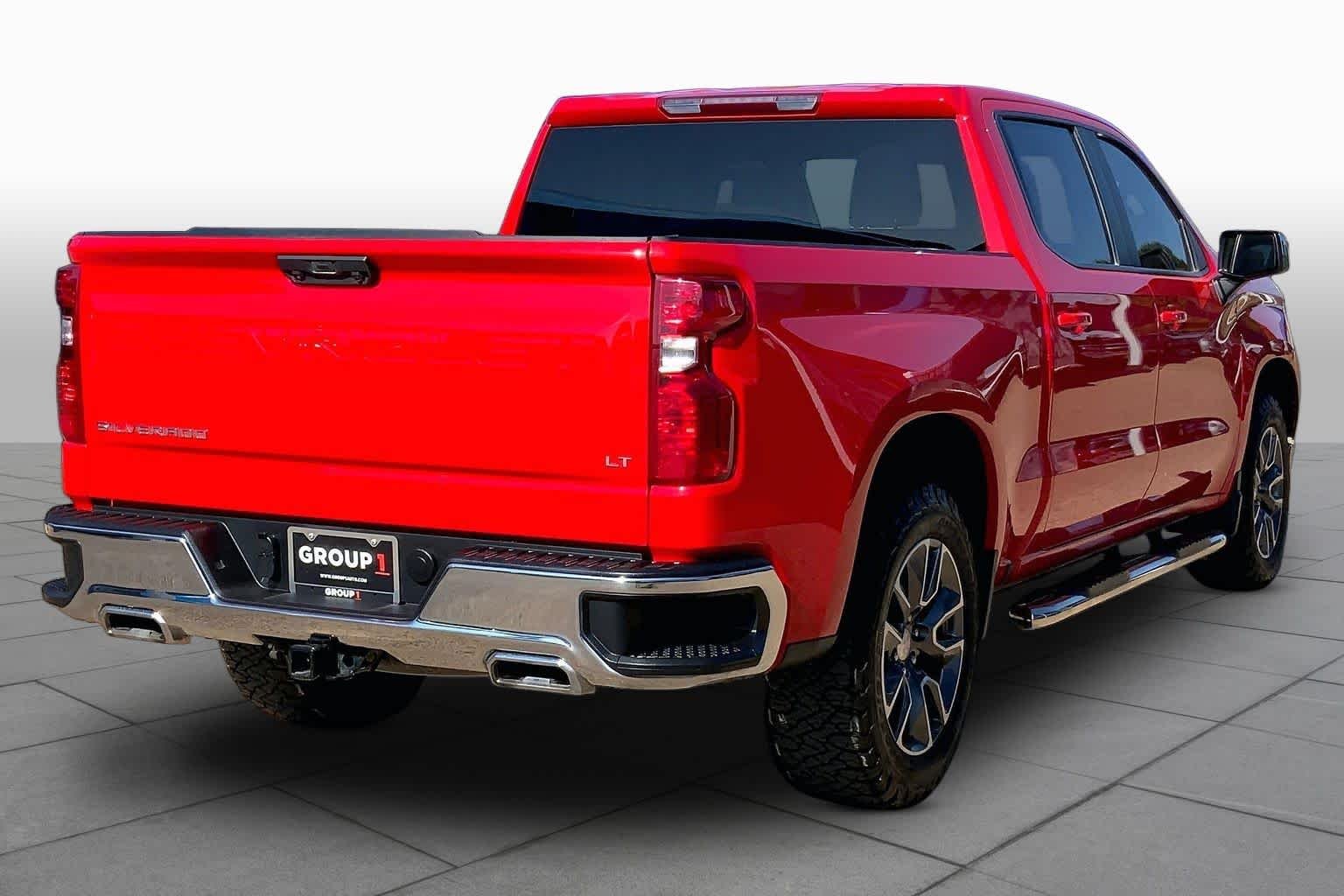 Used 2025 Red Hot Chevrolet LT image 13