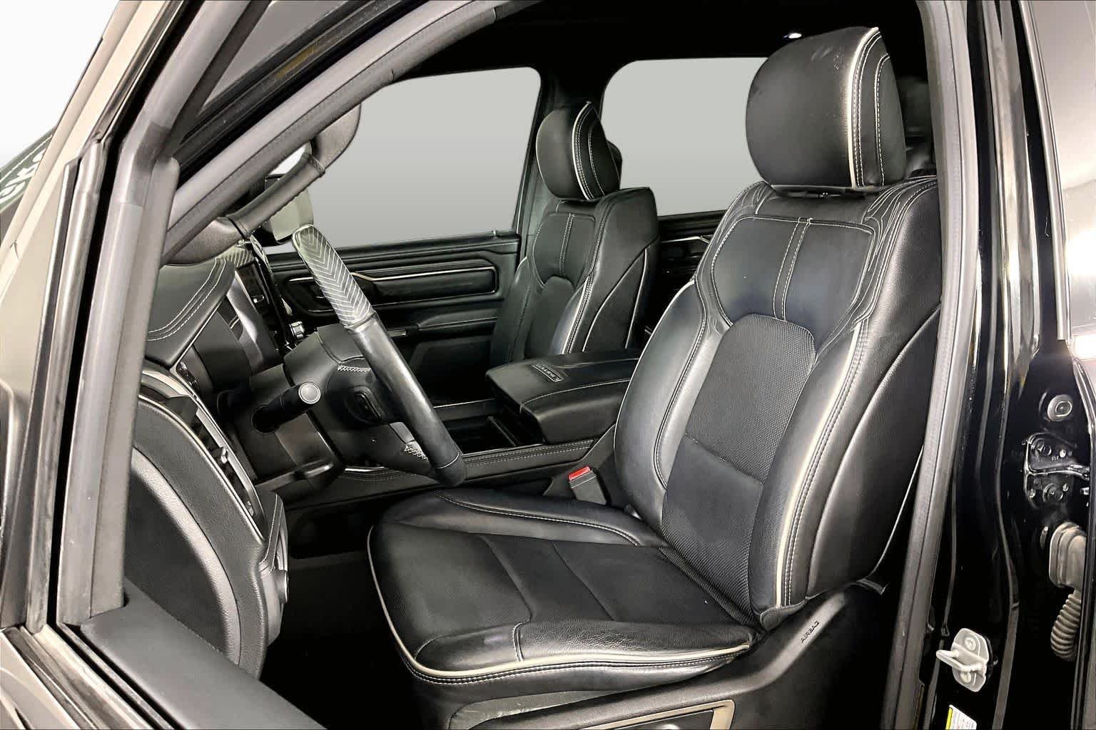 Used 2020 Diamond Black Crystal Pearlcoat Ram Limited image 7