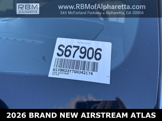 New 2025 high-tech silver metallic Mercedes-Benz Modern Griege image 75