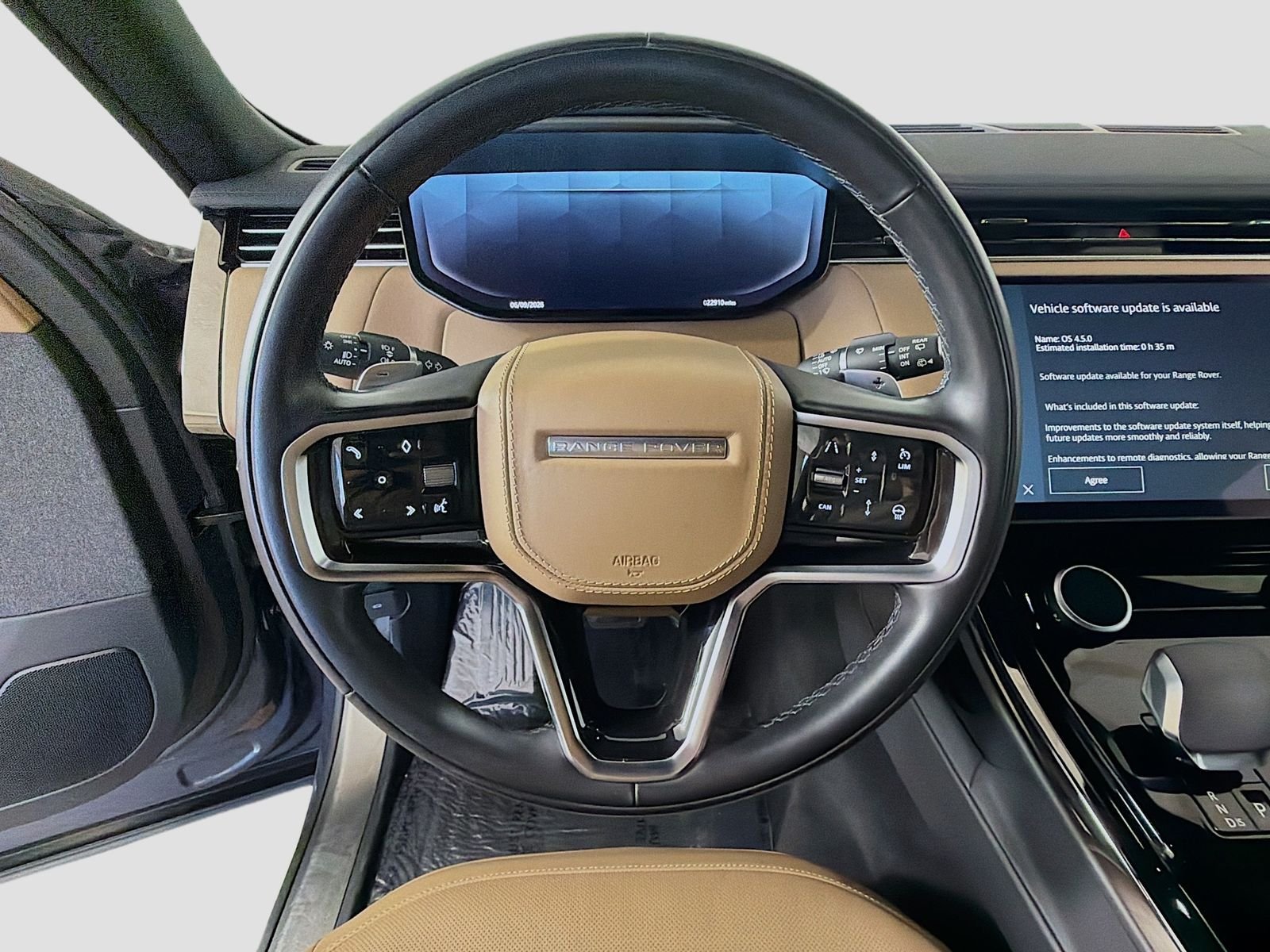 Certified Used 2023 Varesine Blue Metallic Land Rover SE image 11