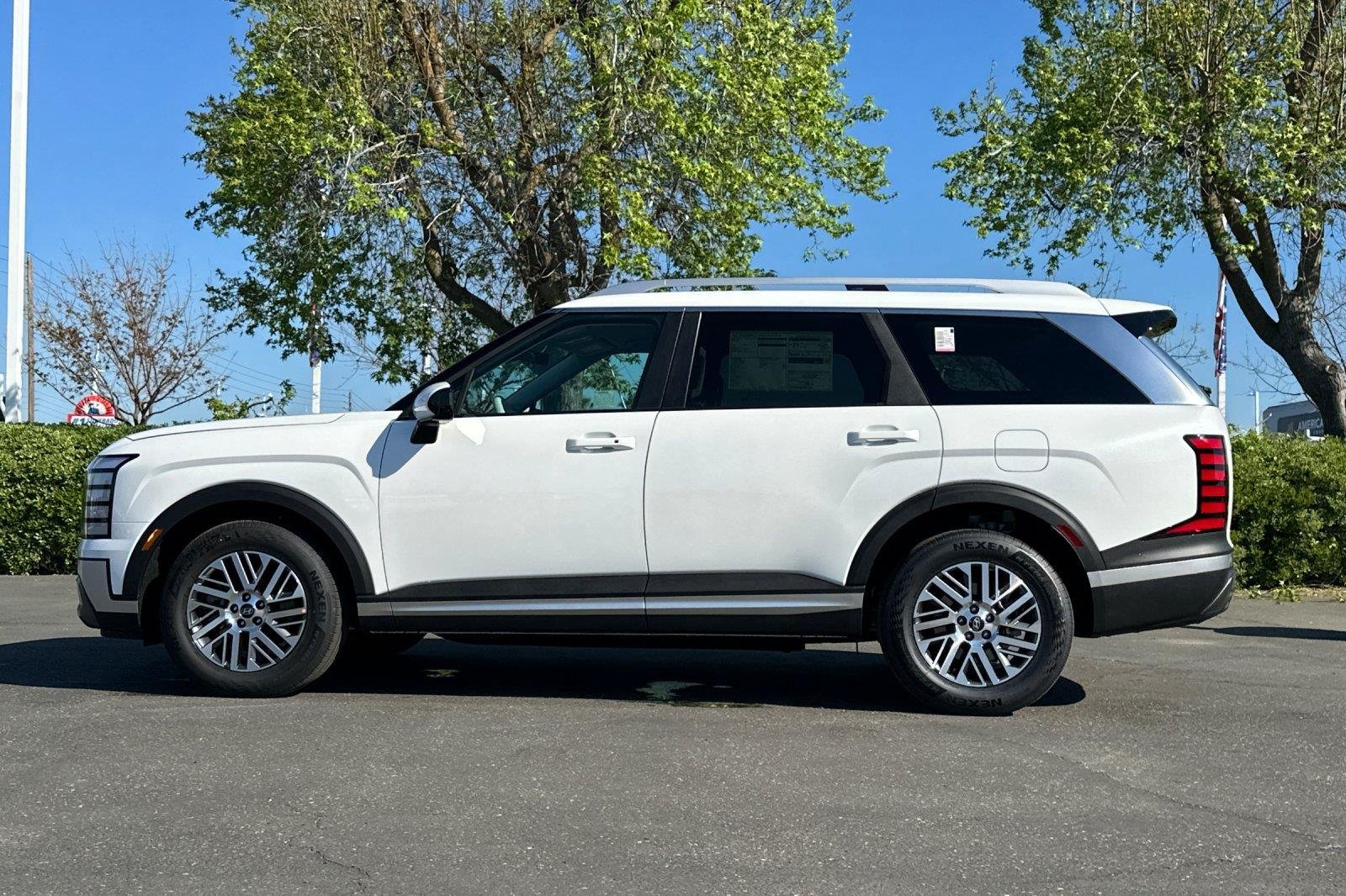 New 2026 Creamy White Pearl Hyundai SEL 8P image 6