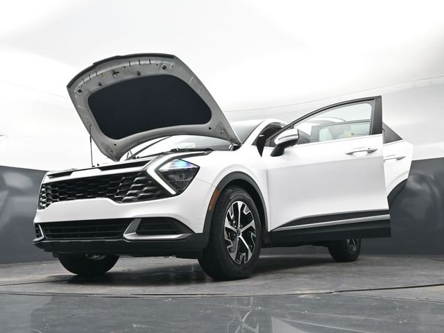 Used 2023 White Pearl Kia EX image 36