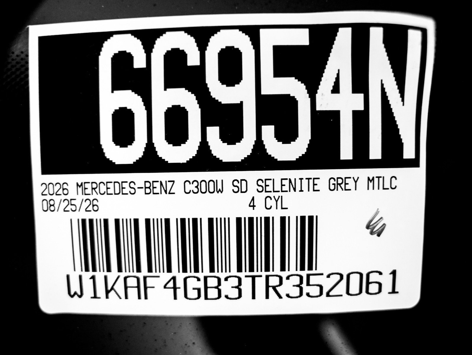 New 2026 Selenite Grey Metallic Mercedes-Benz C 300 image 27